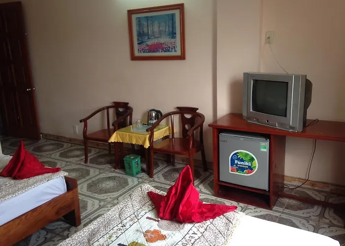 Don Hien 2 Hotel